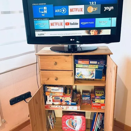 アパート In Mit Eigener Terrasse By Interhome